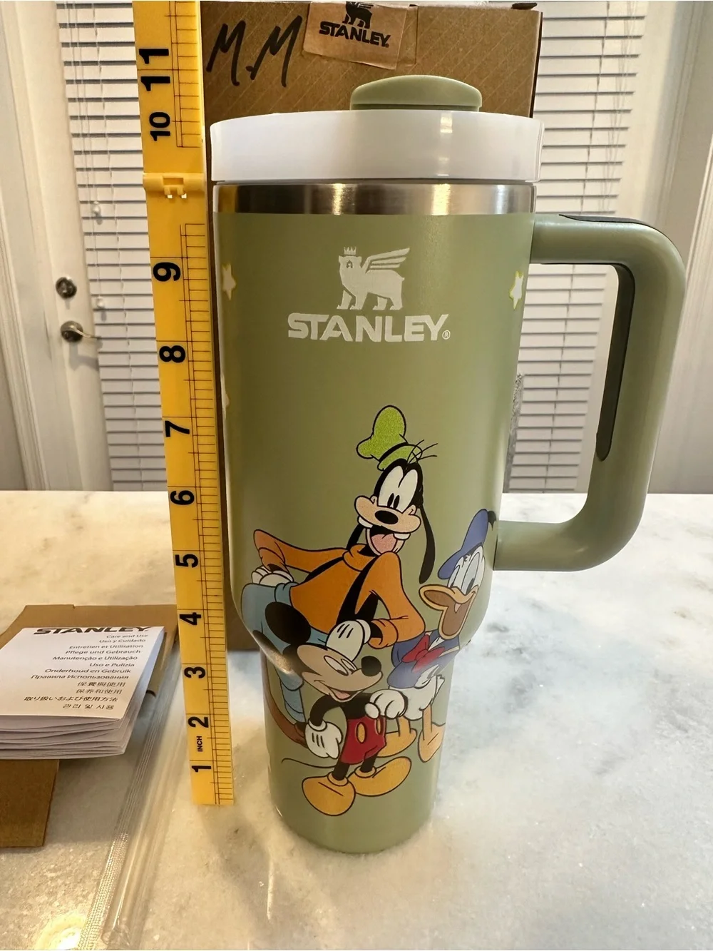 Stanley Disney Goofy Mickey Mouse & Donald Duck 40oz Quencher H20 Green Tumbler - Picture 9 of 13